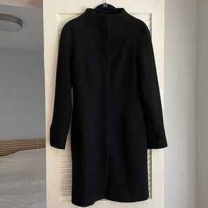 Max & Co. Unique Tailored and stretchy wool coat